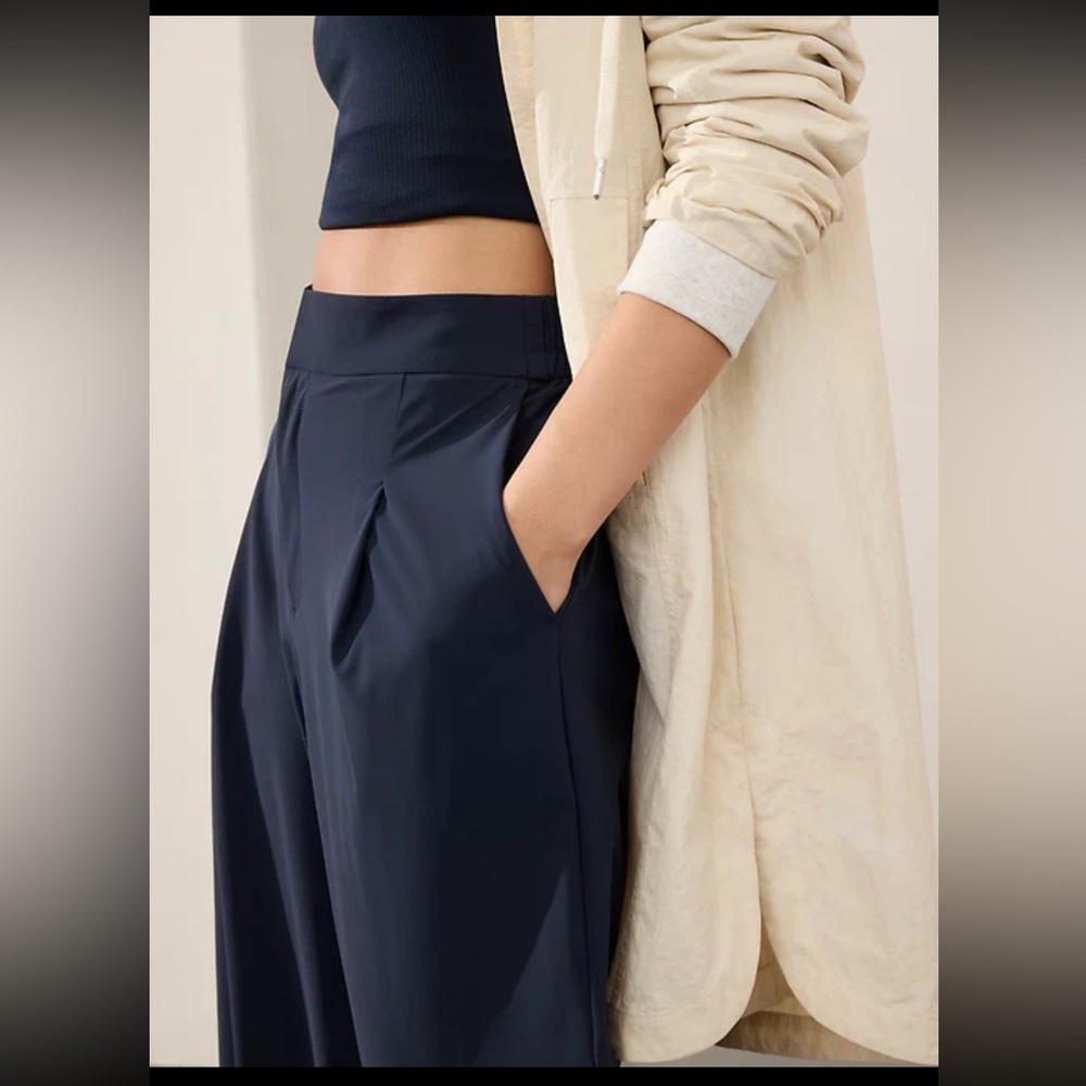 Athleta Pinnacle Women's Navy Wide-Leg Pants Size 4 Tall - Picture 2 of 11